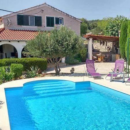 Charming Villa Nika With The Pool 수페타르 외부 사진
