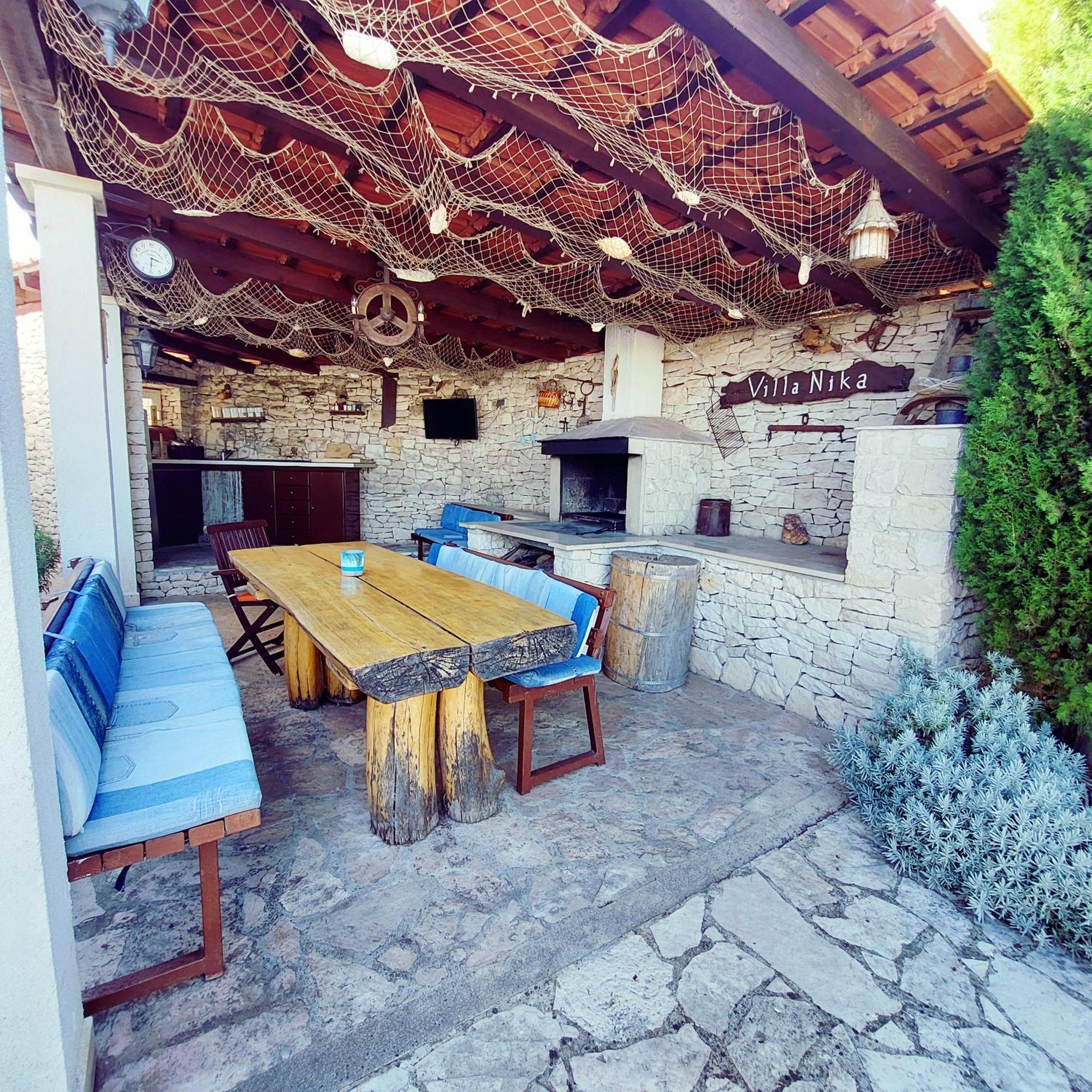 Charming Villa Nika With The Pool 수페타르 외부 사진